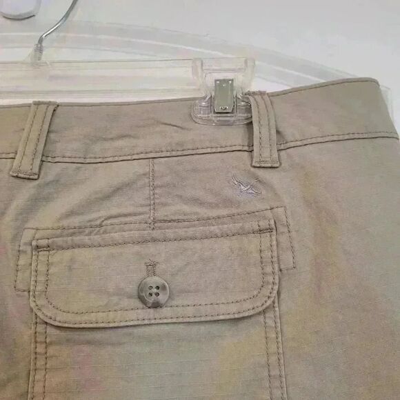 Eddie Bauer Women's Tan Cotton/Spandex Outdoor Shorts - Picture 10 of 11